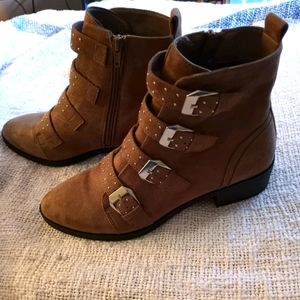 Call it spring strappy boots NWOT